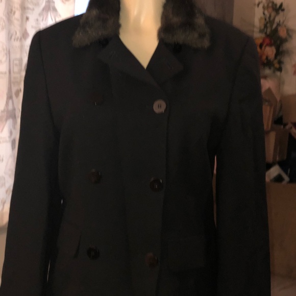 🎉🌹✨🎉✨🌹Lord And Taylor wool coat for women✨🎉🌹 - Picture 2 of 8